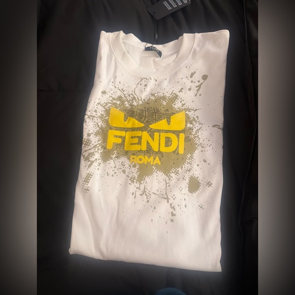 Source Unknown Other - White and Gold short Sleeve Tee